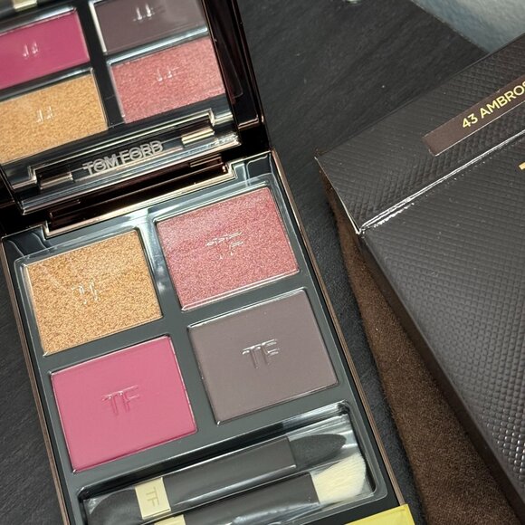 Tom Ford Eyeshadow Quad  43 Ambrosia - Picture 2 of 4